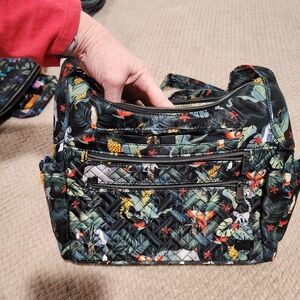 Lug Camper SeQuilted Tropical Print Crossbody Bag - Black Floral